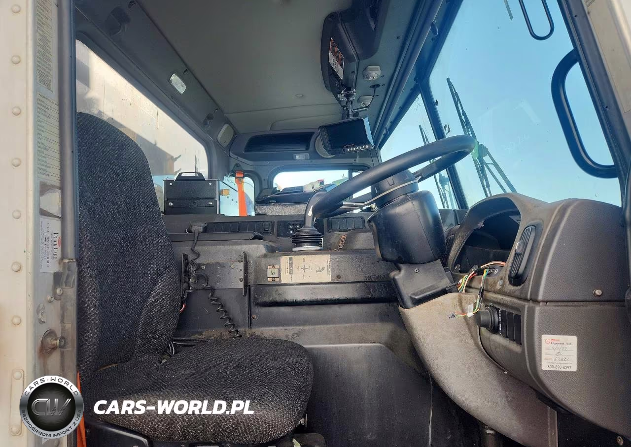 2019 Peterbilt 520 Refuse Truck VIN:3BPDLJ0X5KF103026 - 6