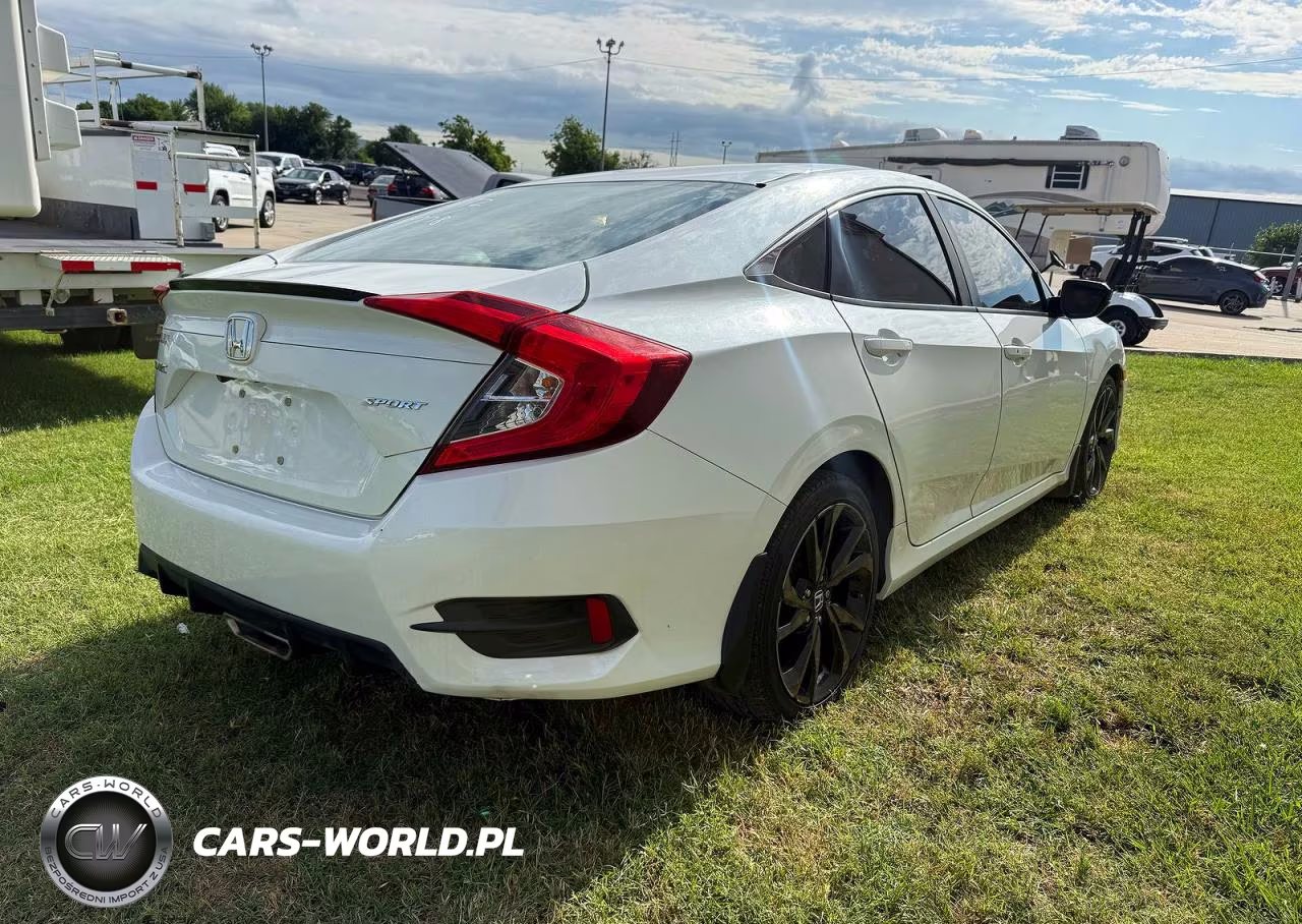 2019 Honda Civic Sport VIN:19XFC2F82KE049933 - 4