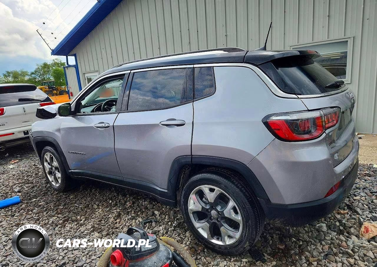 2018 Jeep Compass Limited VIN:3C4NJCCB7JT211492 - 2