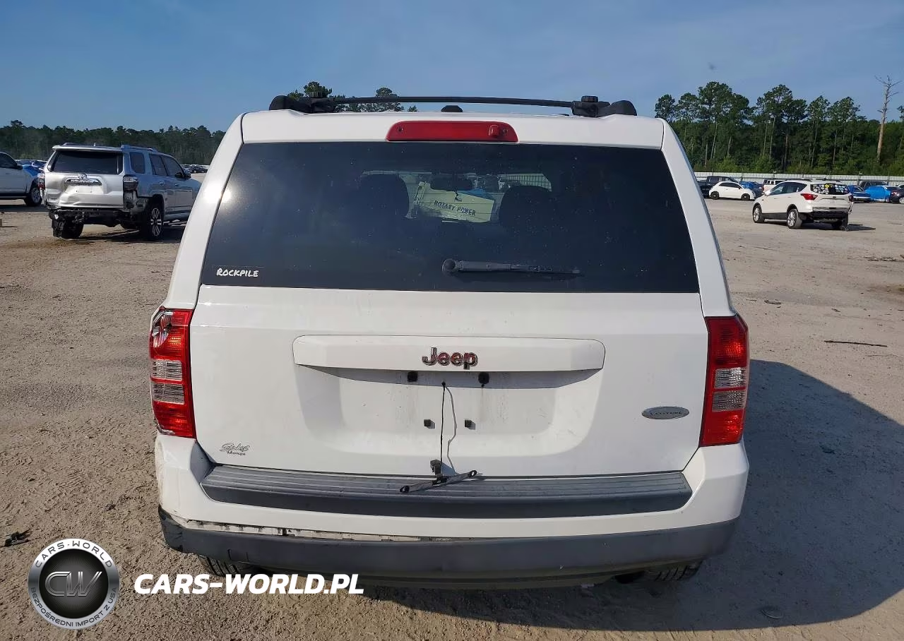 2011 Jeep Patriot Sport VIN:1J4NT1GA8BD214032 - 6