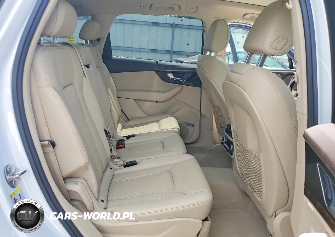 2019 Audi Q7 Prestige VIN:WA1VAAF71KD047931 - 11