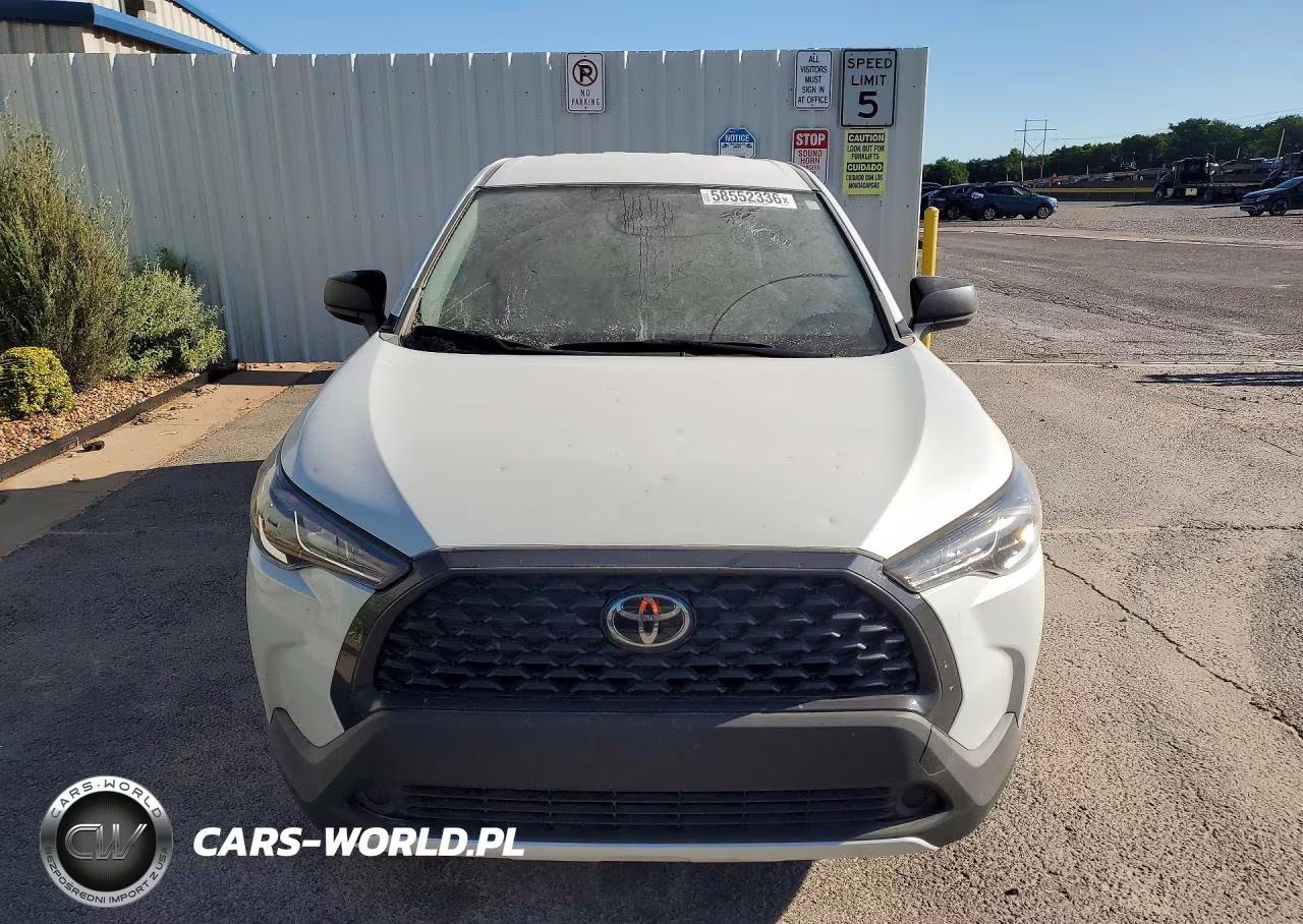 2024 Toyota Corolla Cross L VIN:7MUAAAAG6RV115057 - 5