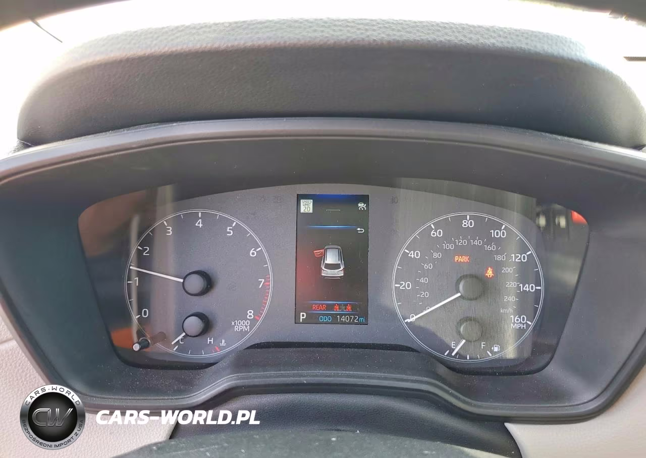 2024 Toyota Corolla Cross L VIN:7MUAAAAG6RV115057 - 9