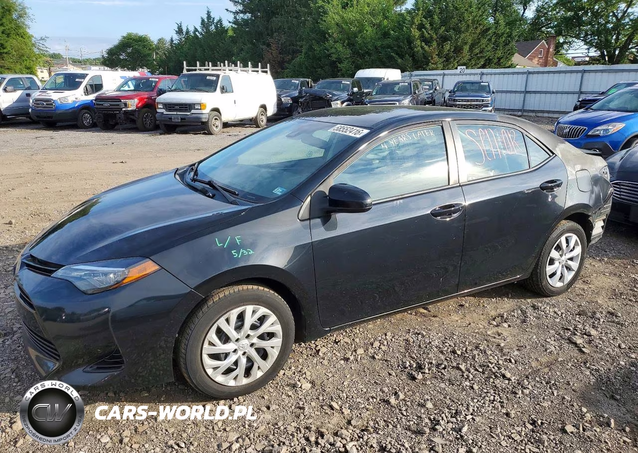 2019 Toyota Corolla Le – zdjęcie 1 z 12