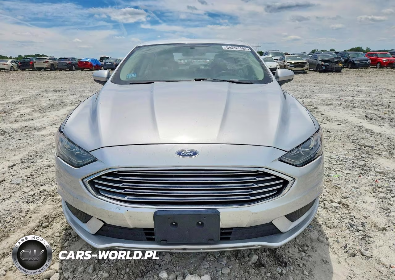 2017 Ford Fusion Se Hybrid VIN:3FA6P0LUXHR355148 - 5