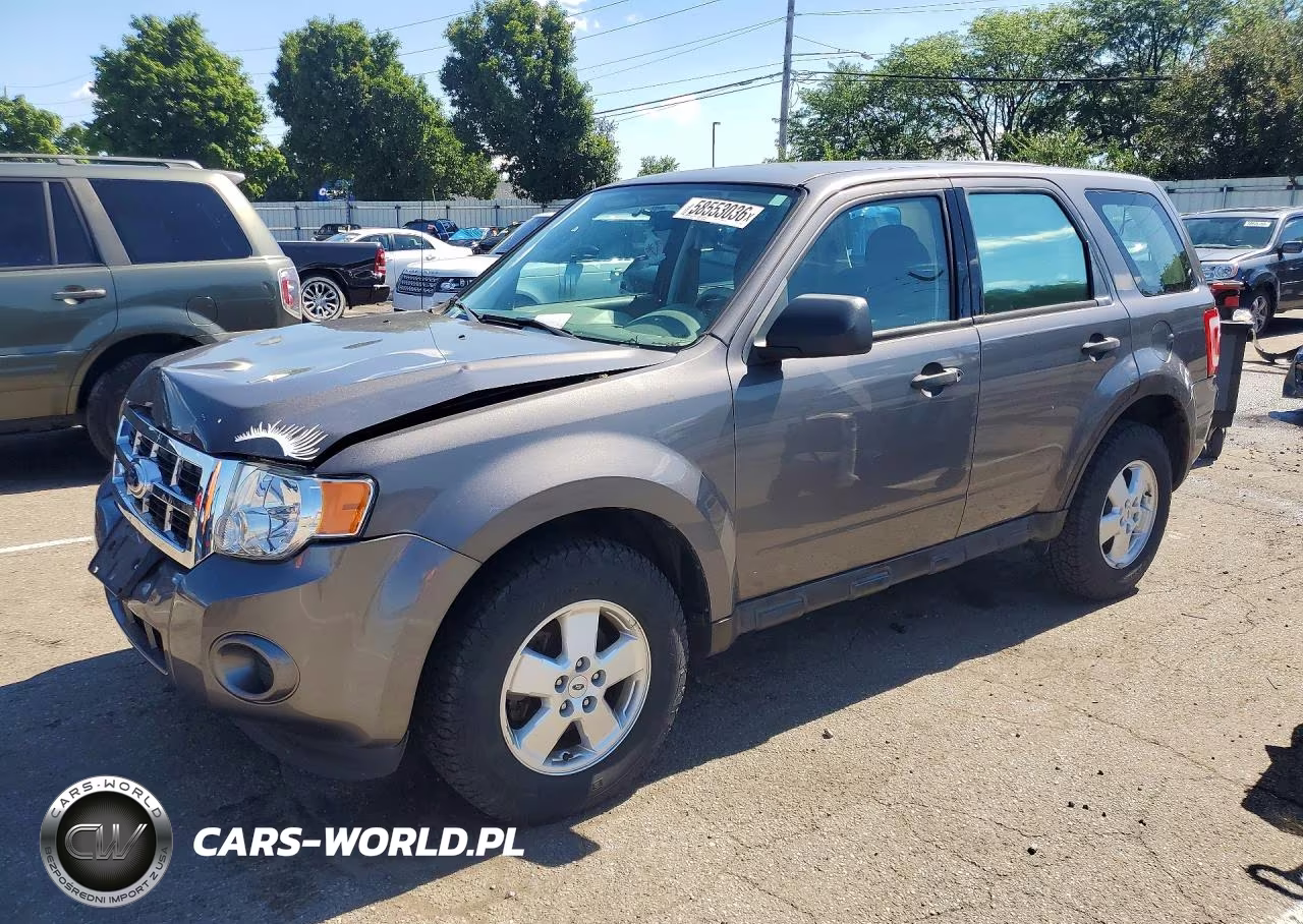 2012 Ford Escape Xls – zdjęcie 1 z 13