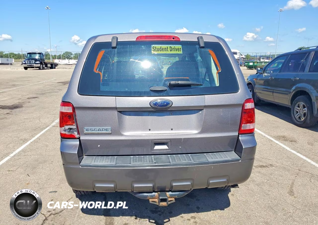2012 Ford Escape Xls VIN:1FMCU0C77CKB28928 - 6