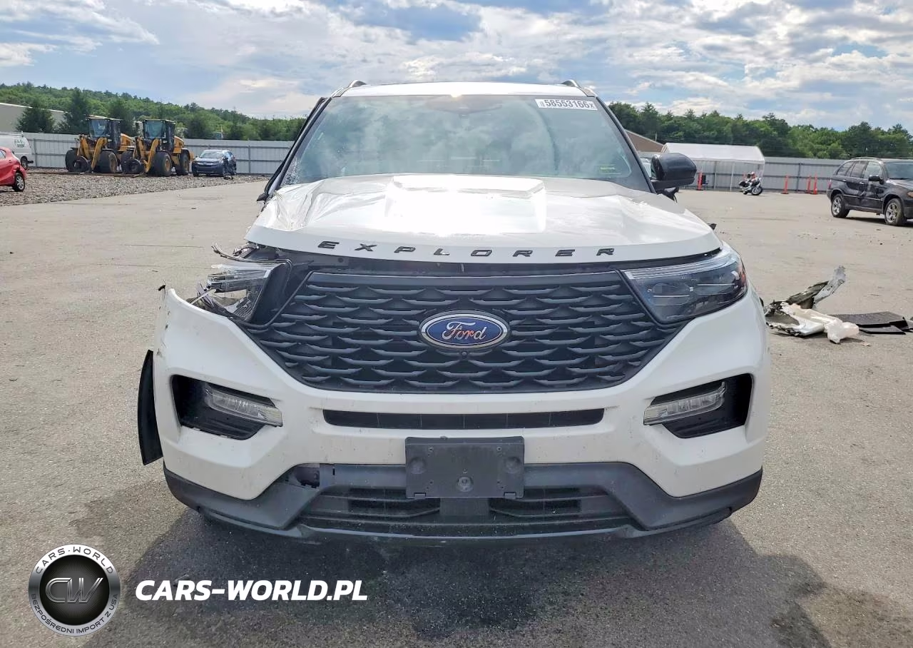 2023 Ford Explorer St-Line VIN:1FMSK8KH7PGB21125 - 5