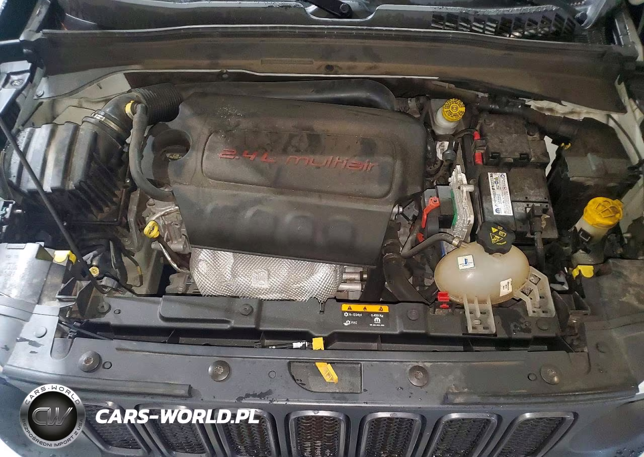 2017 Jeep Renegade Trailhawk VIN:ZACCJBCBXHPE45614 - 11