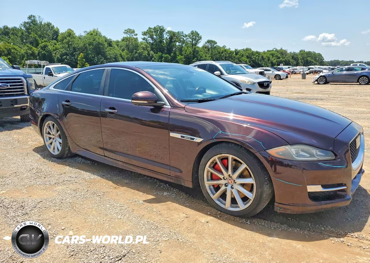 2017 Jaguar Xj VIN:SAJWA1C72H8W04265 - 4
