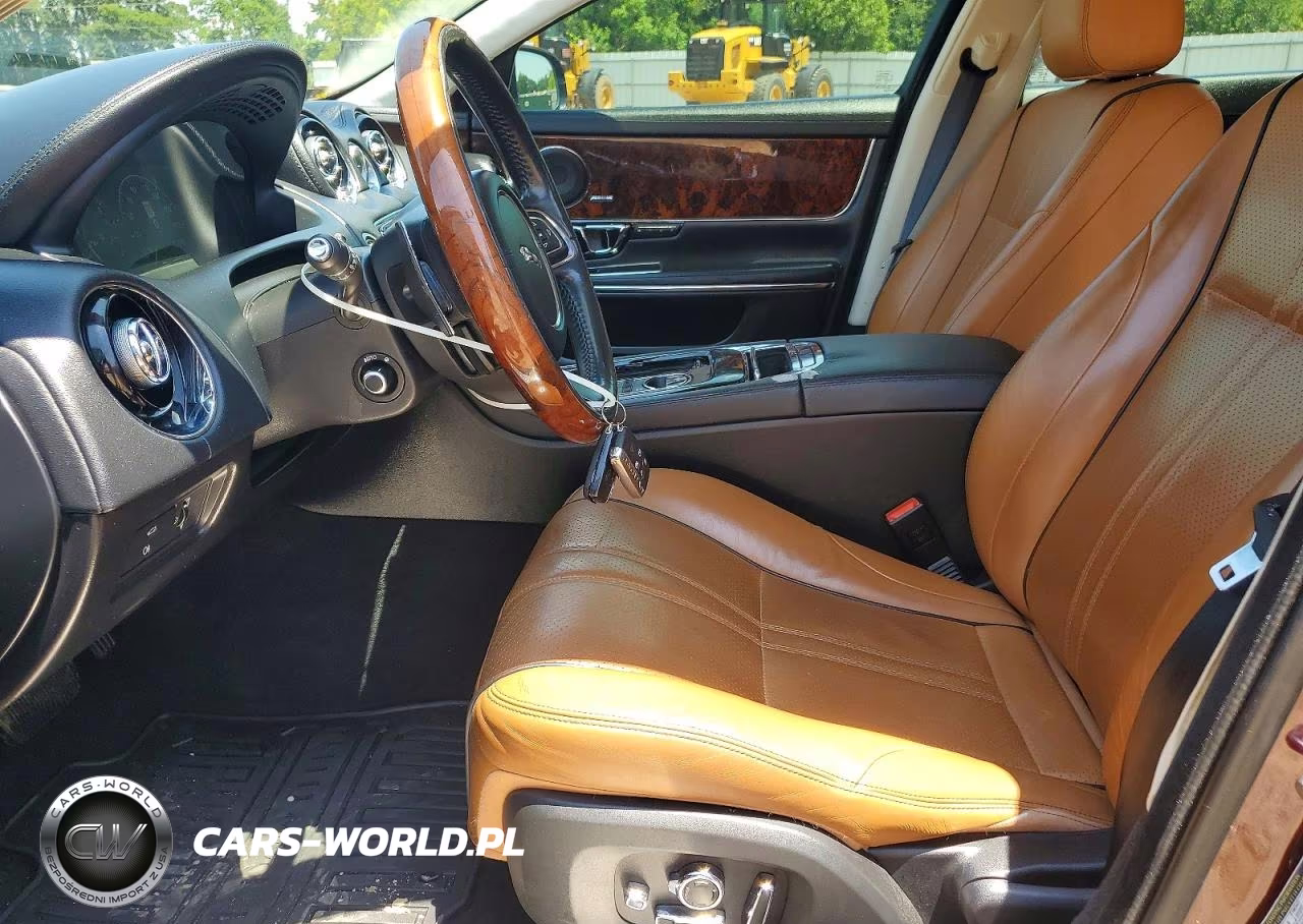 2017 Jaguar Xj VIN:SAJWA1C72H8W04265 - 7