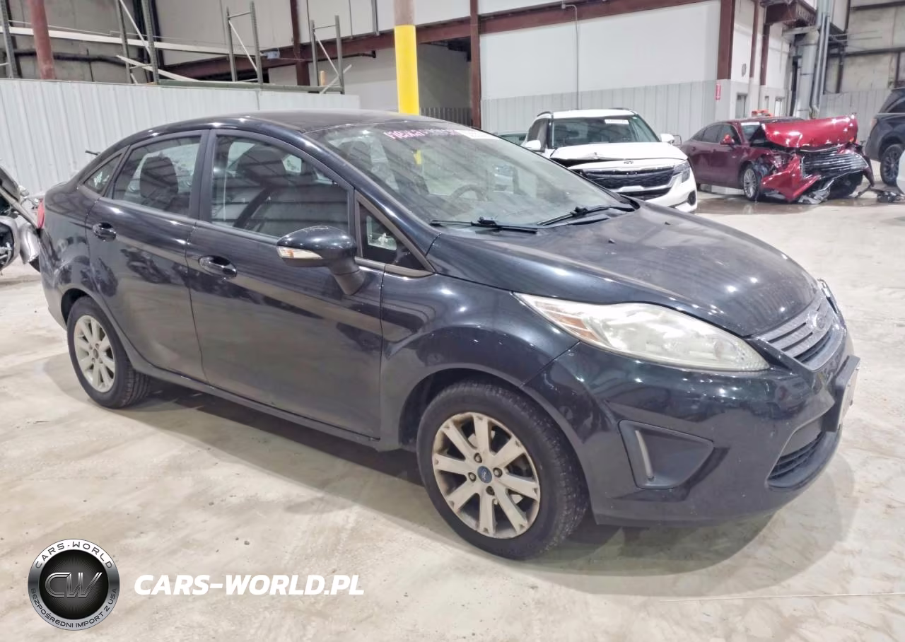 2013 Ford Fiesta VIN:3FADP4BJ2DM167186 - 4