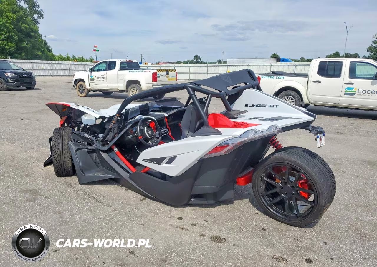 2024 Polaris Slingshot Roush Edition VIN:57XAALHB8R8163011 - 3