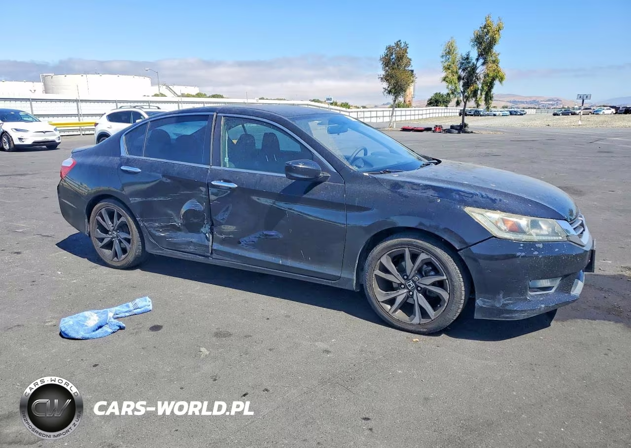 2014 Honda Accord Sport VIN:1HGCR2F57EA185832 - 4