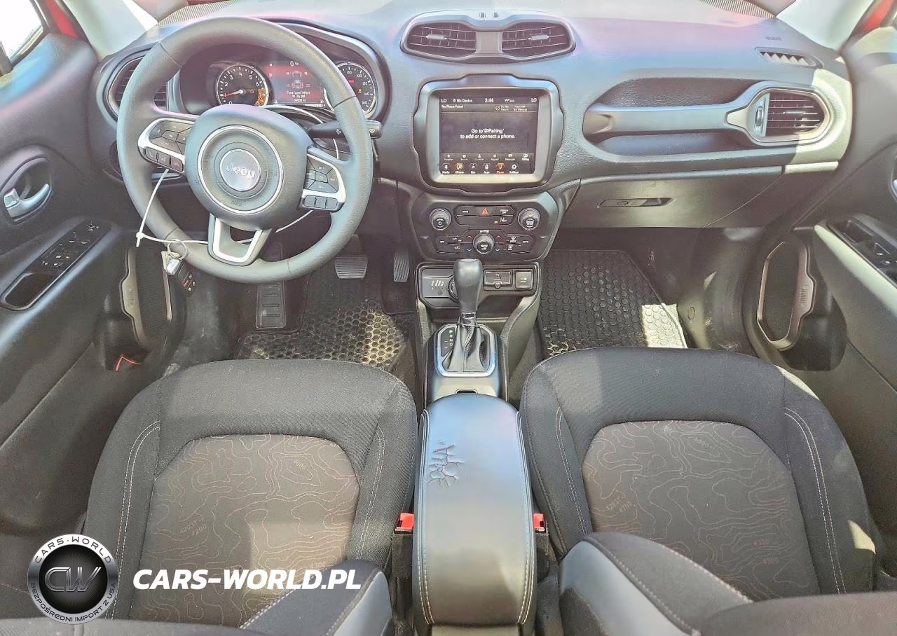 2023 Jeep Renegade Latitude VIN:ZACNJDB13PPP45133 - 8