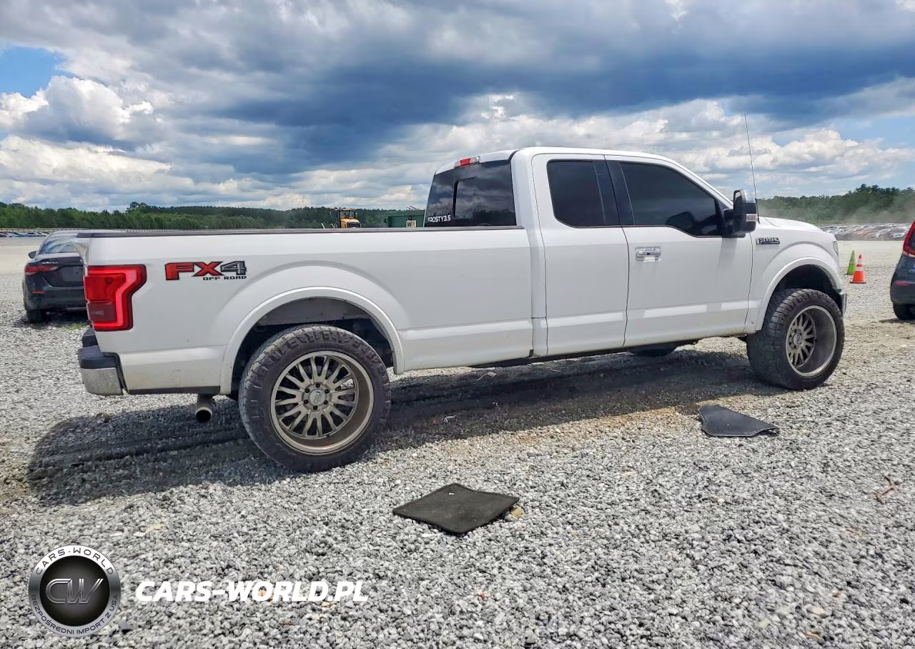 2016 Ford F150 Super Cab VIN:1FTFX1EG2GKE81143 - 3