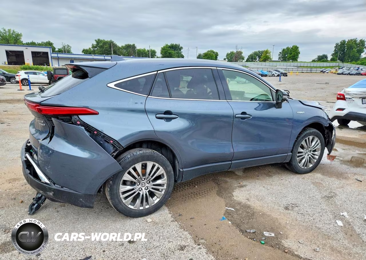 2021 Toyota Venza Limited VIN:JTEAAAAHXMJ045681 - 3