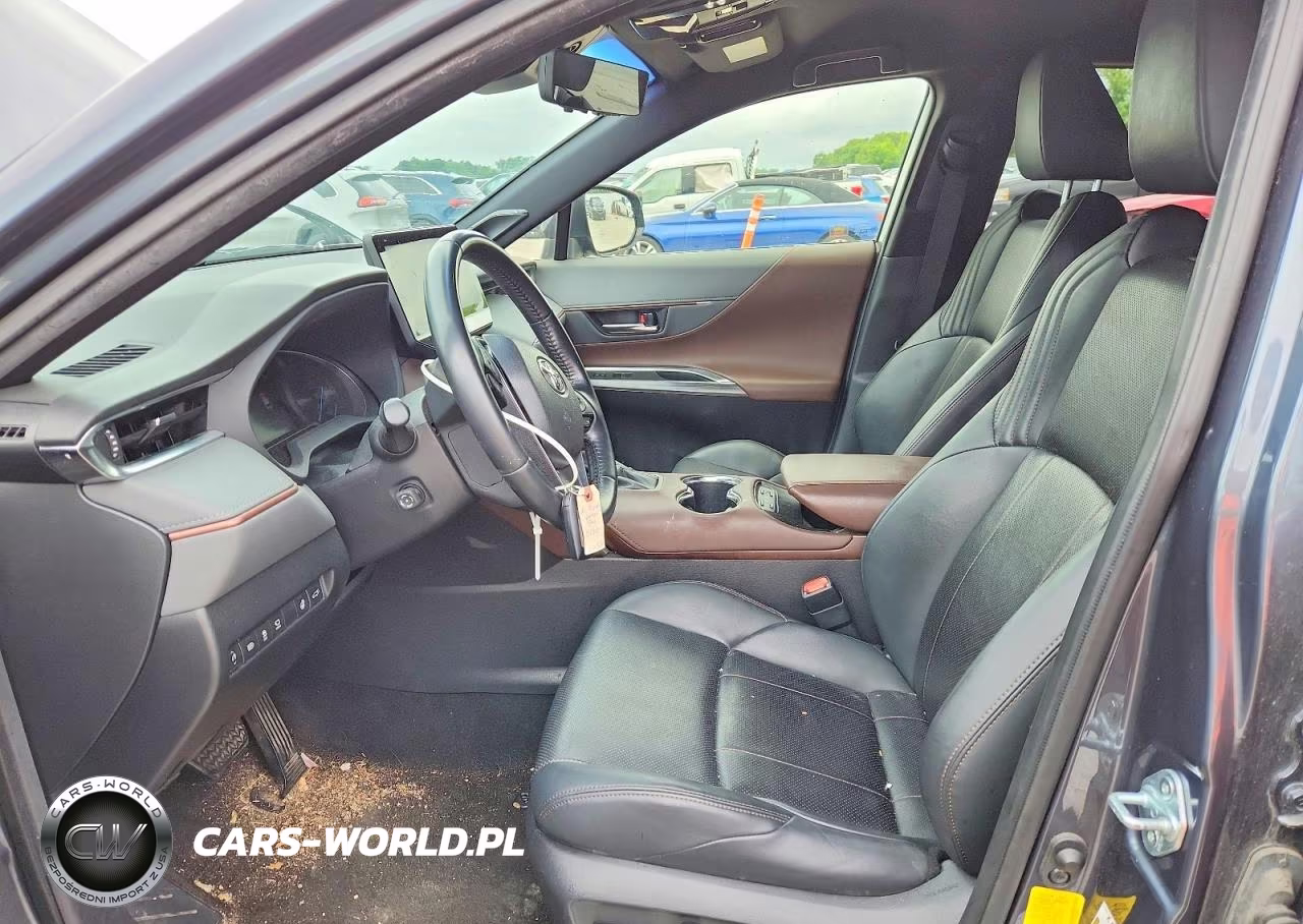 2021 Toyota Venza Limited VIN:JTEAAAAHXMJ045681 - 7