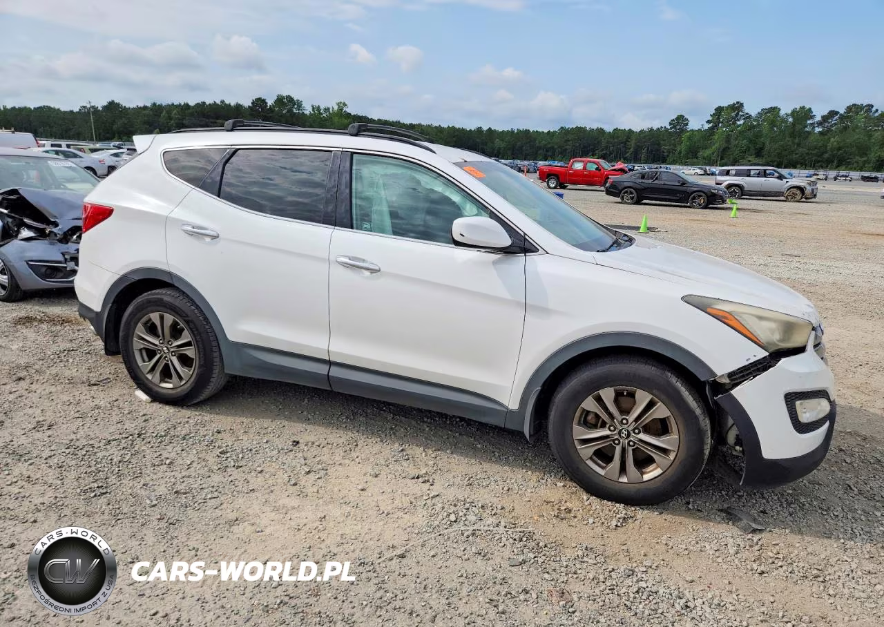 2014 Hyundai Santa Fe Sport 2.4L VIN:5XYZU3LB8EG165550 - 4