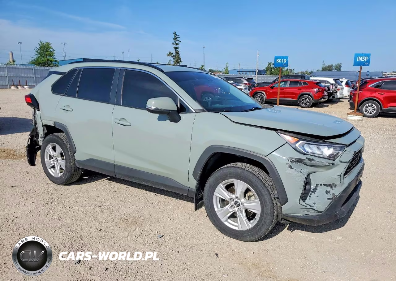 2021 Toyota Rav4 Xle VIN:2T3P1RFV7MW214097 - 4