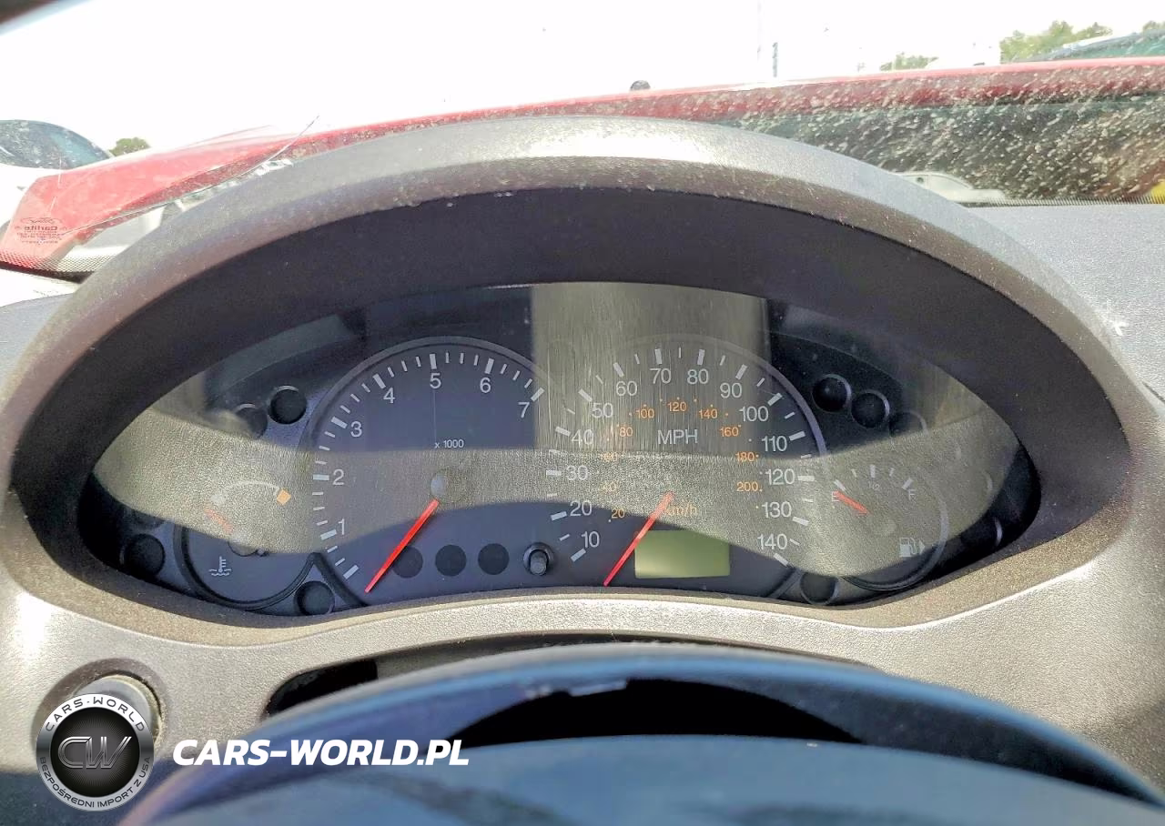 2007 Ford Focus Zx4 VIN:1FAHP34NX7W295532 - 9