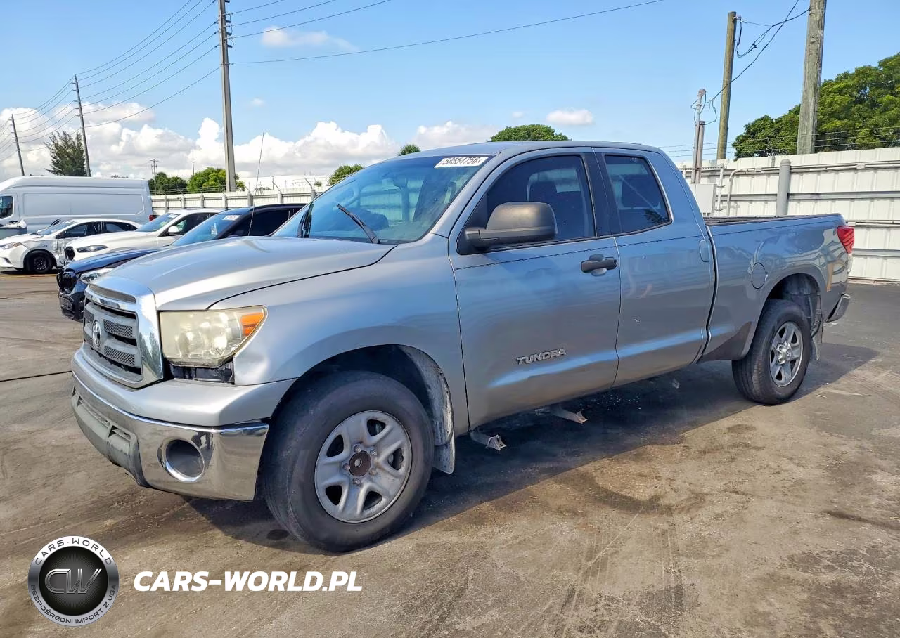 2013 Toyota Tundra Double Cab Sr5