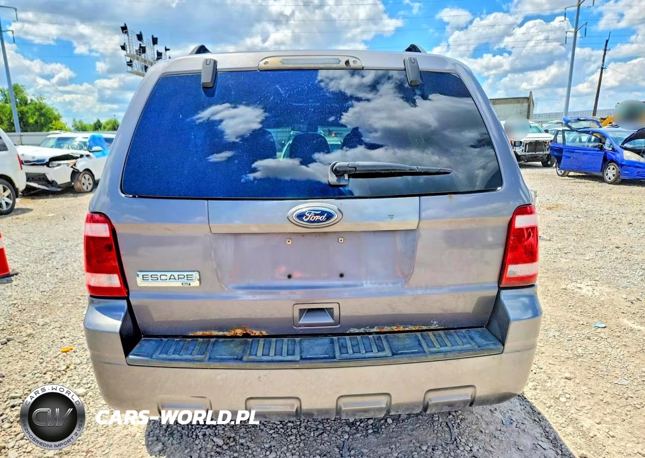 2011 Ford Escape Xlt VIN:1FMCU0D73BKA04930 - 6
