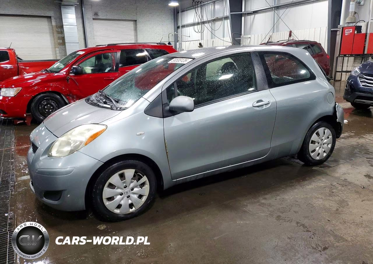 2009 Toyota Yaris Base