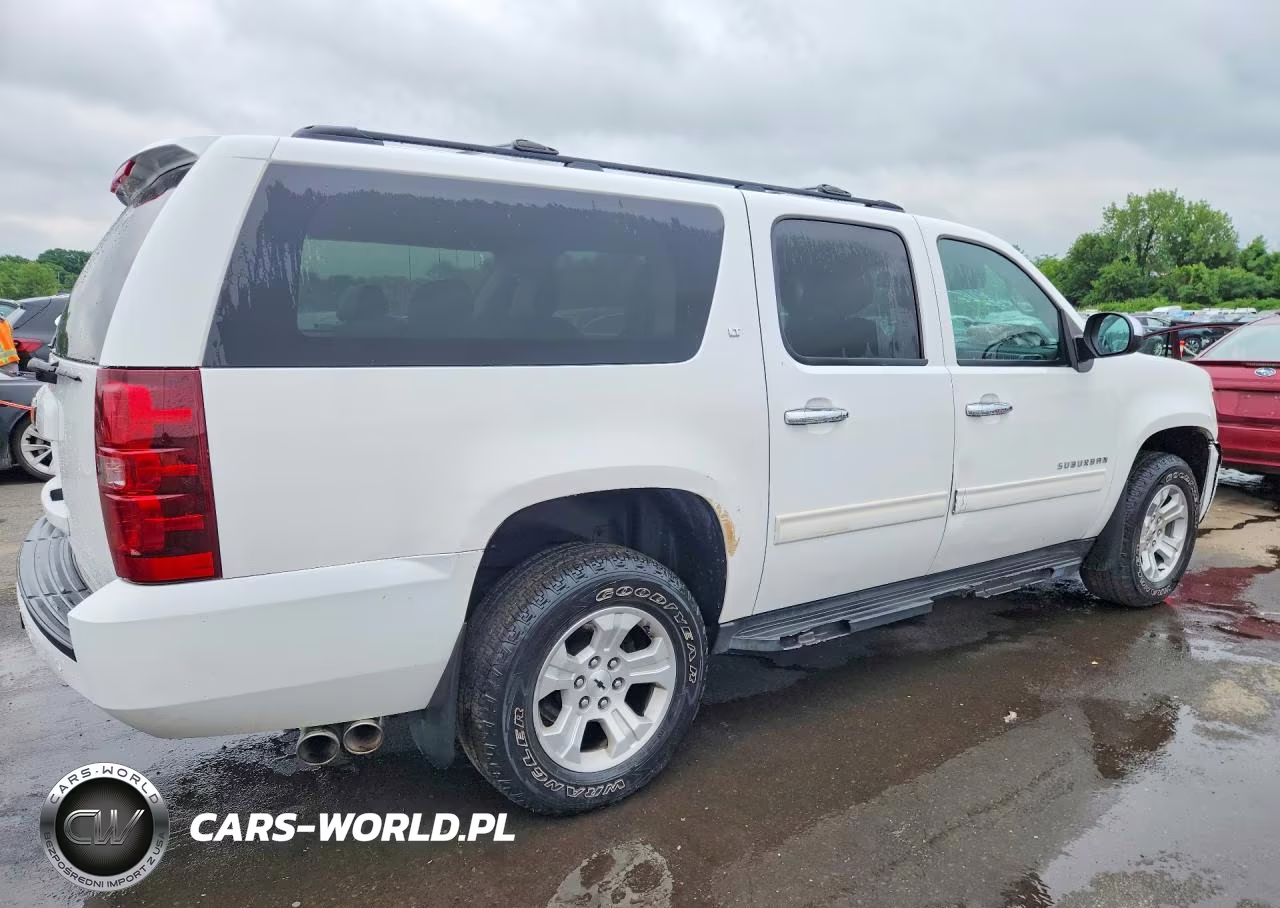 2013 Chevrolet Suburban K1500 Lt VIN:1GNSKJE72DR235183 - 3