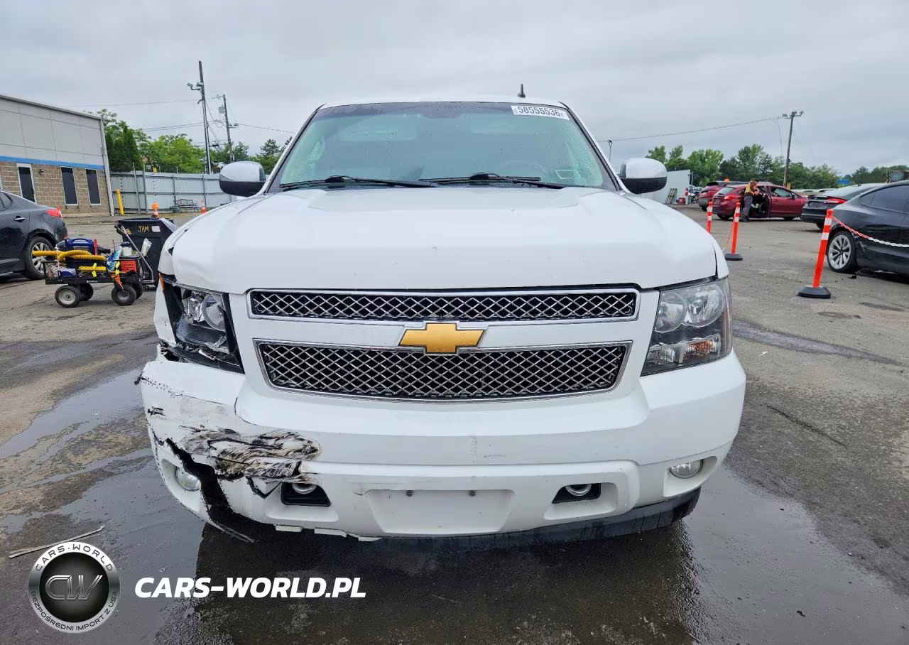 2013 Chevrolet Suburban K1500 Lt VIN:1GNSKJE72DR235183 - 5