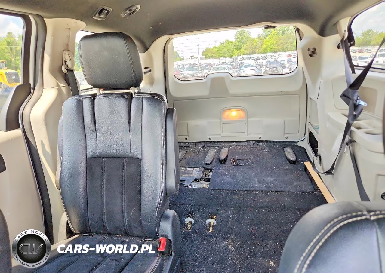 2018 Dodge Grand Caravan Sxt VIN:2C4RDGCG7JR208980 - 10