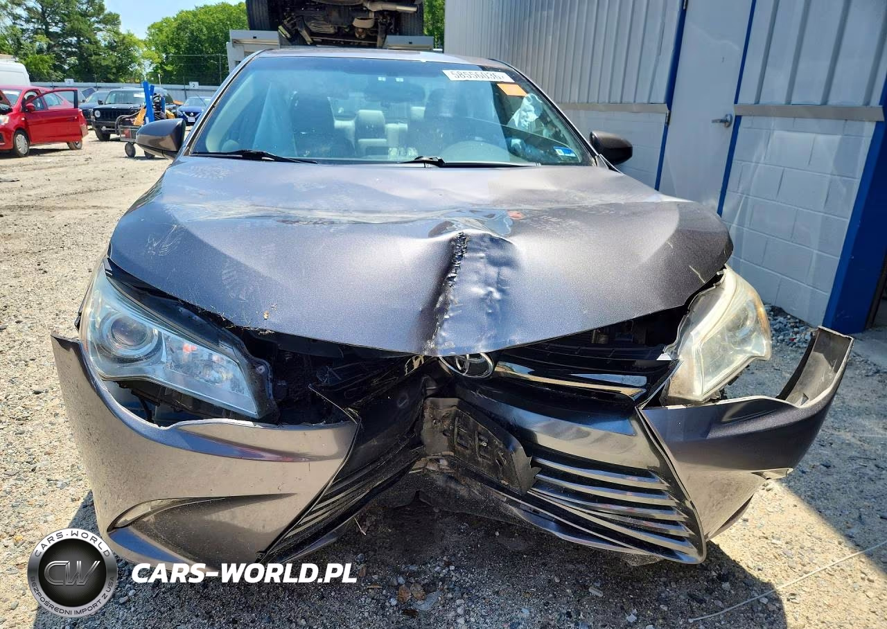 2015 Toyota Camry Xle VIN:4T1BF1FK4FU955385 - 5