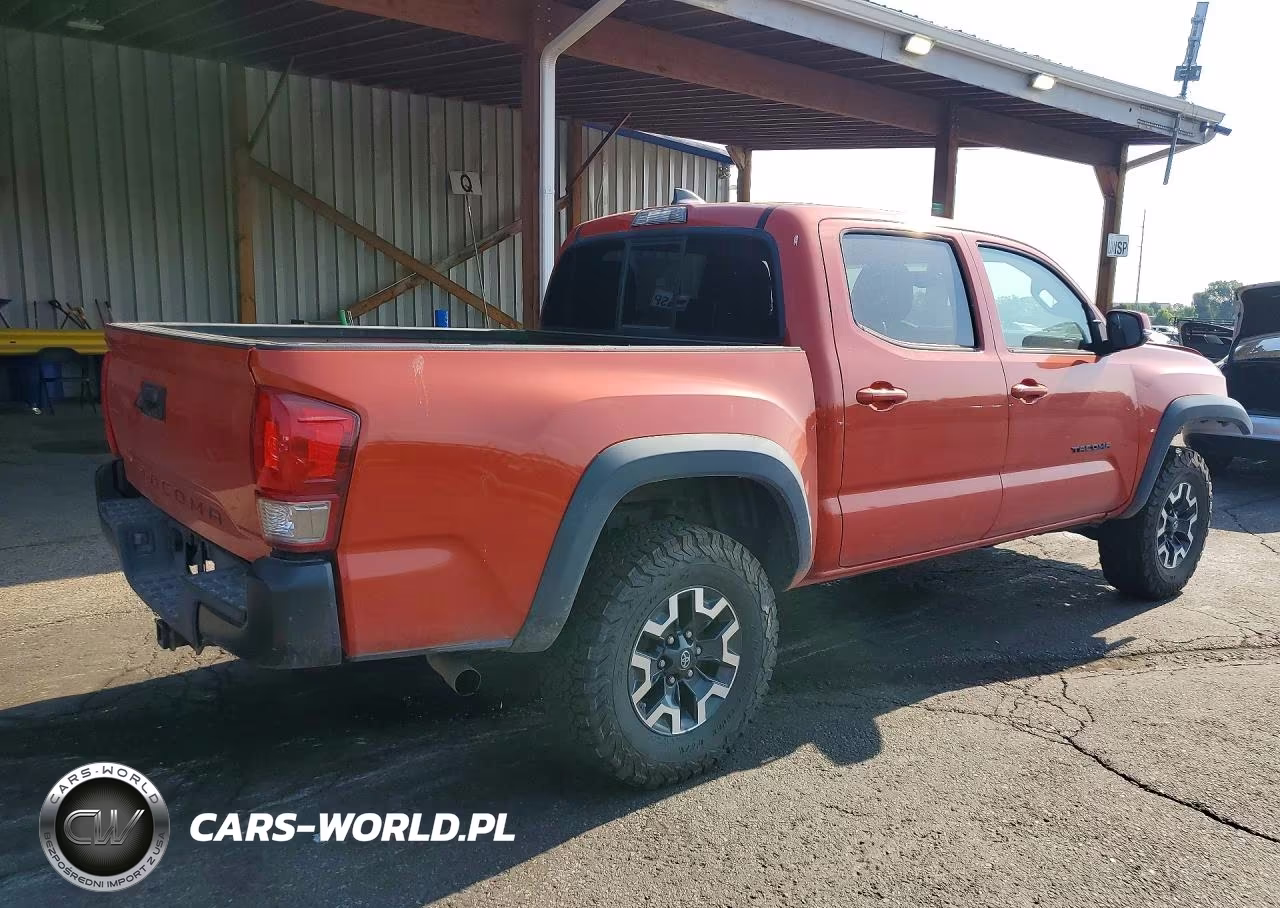 2016 Toyota Tacoma Trd Off-Road VIN:5TFCZ5AN9GX044879 - 3