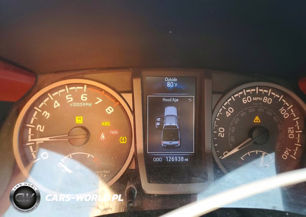 2016 Toyota Tacoma Trd Off-Road VIN:5TFCZ5AN9GX044879 - 9