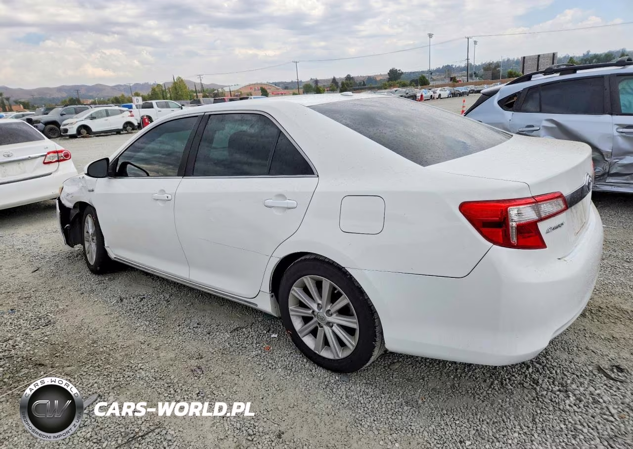 2014 Toyota Camry Hybrid Xle VIN:4T1BD1FK3EU102884 - 2