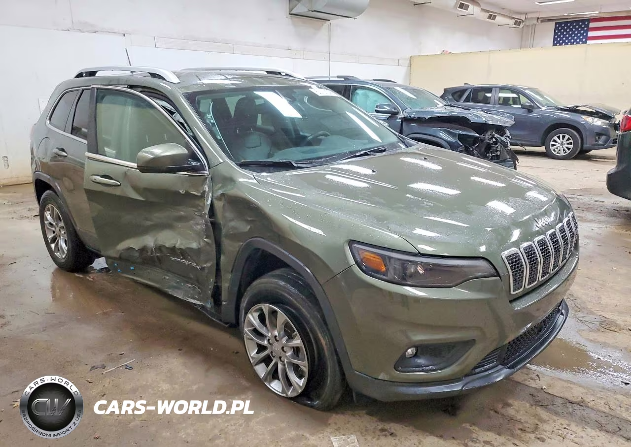 2021 Jeep Cherokee Latitude Lux VIN:1C4PJMMX8MD234816 - 4