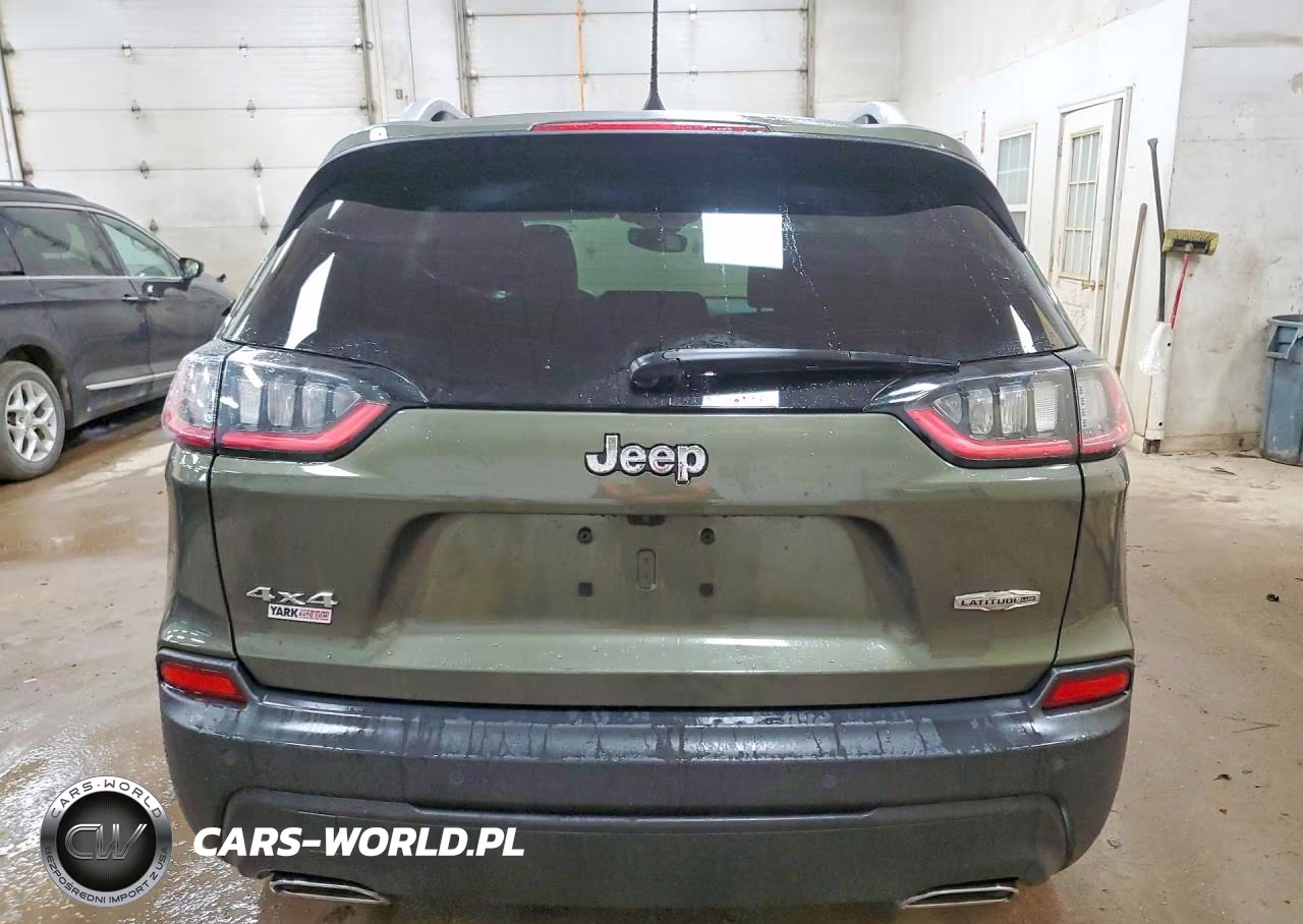 2021 Jeep Cherokee Latitude Lux VIN:1C4PJMMX8MD234816 - 6
