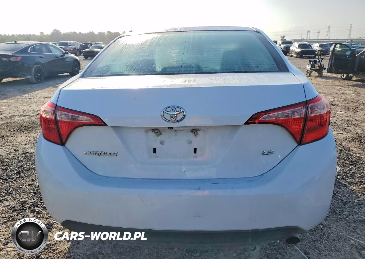 2017 Toyota Corolla Le VIN:5YFBURHE1HP664603 - 6