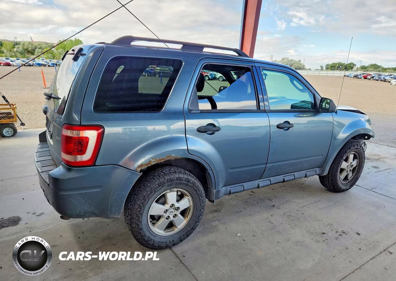 2012 Ford Escape Xlt VIN:1FMCU0D76CKB59845 - 3