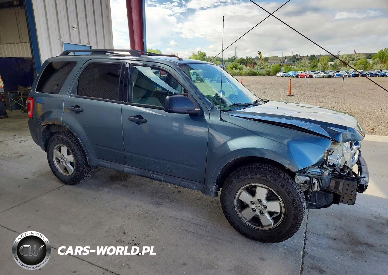 2012 Ford Escape Xlt VIN:1FMCU0D76CKB59845 - 4