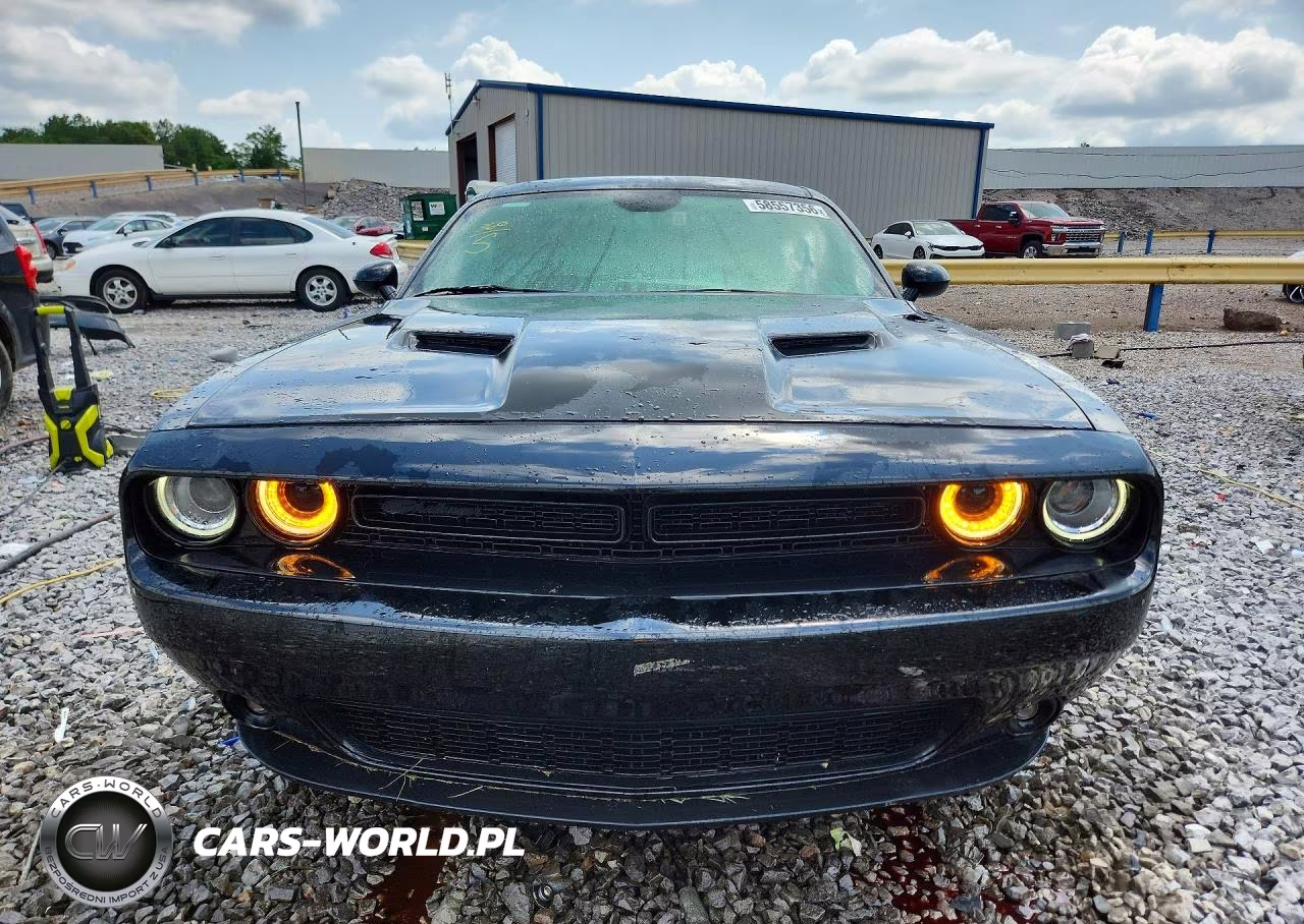 2023 Dodge Challenger Sxt VIN:2C3CDZAG3PH693125 - 5