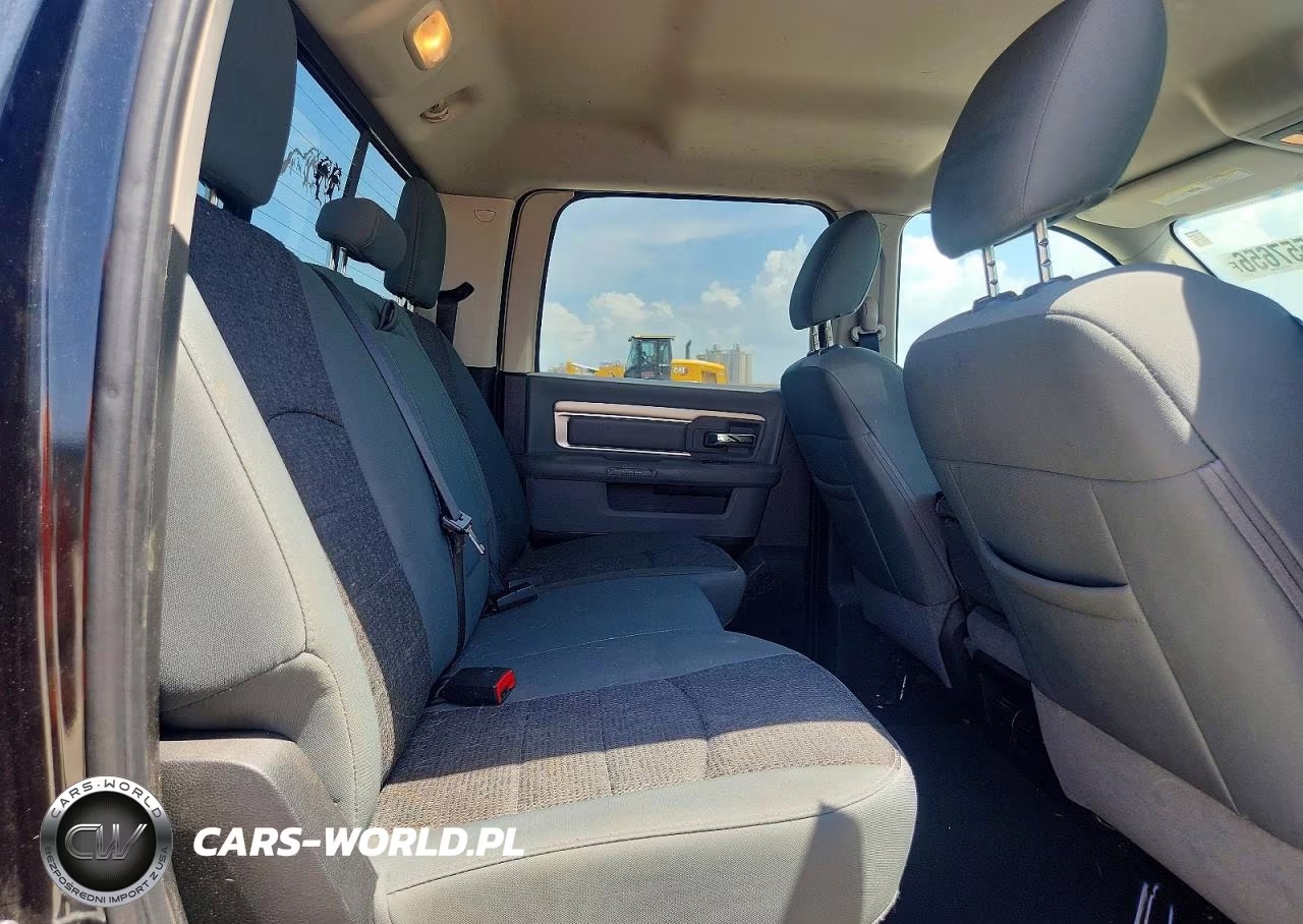 2018 Ram 1500 Slt VIN:1C6RR7TT5JS168659 - 10