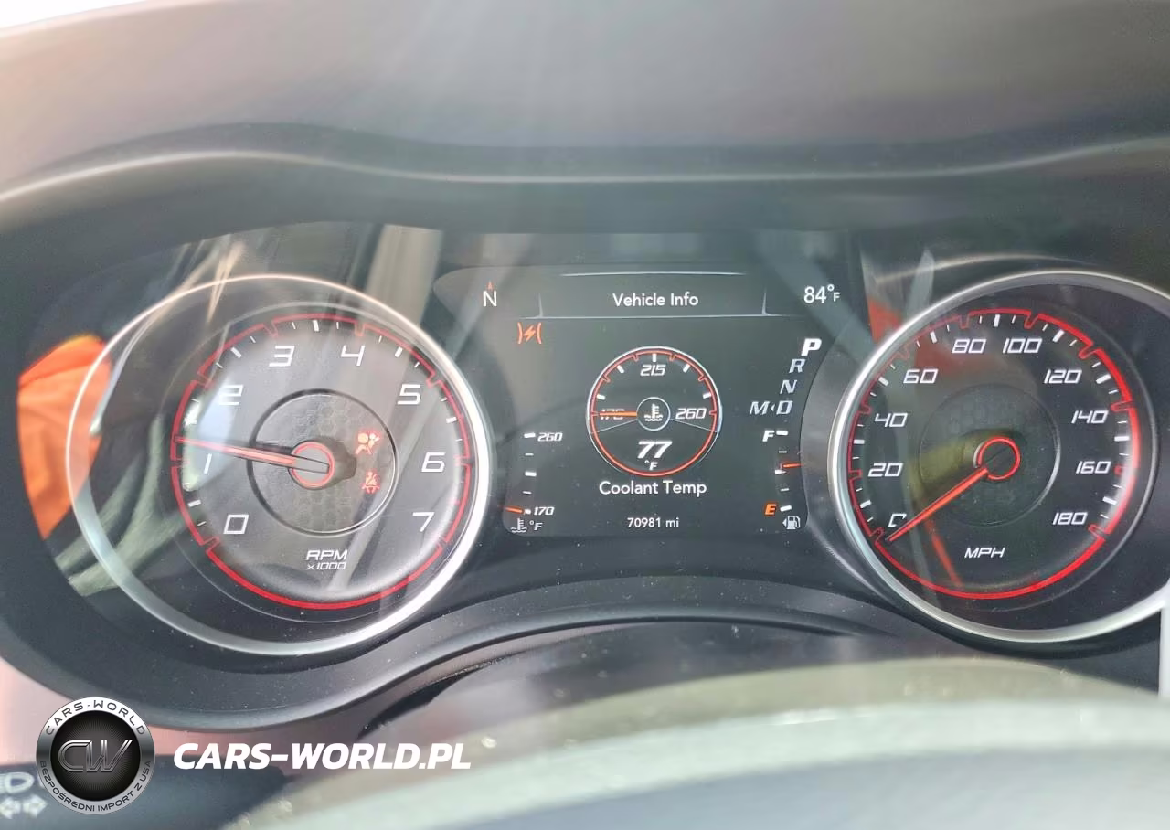 2021 Dodge Charger Scat Pack VIN:2C3CDXGJXMH562325 - 9