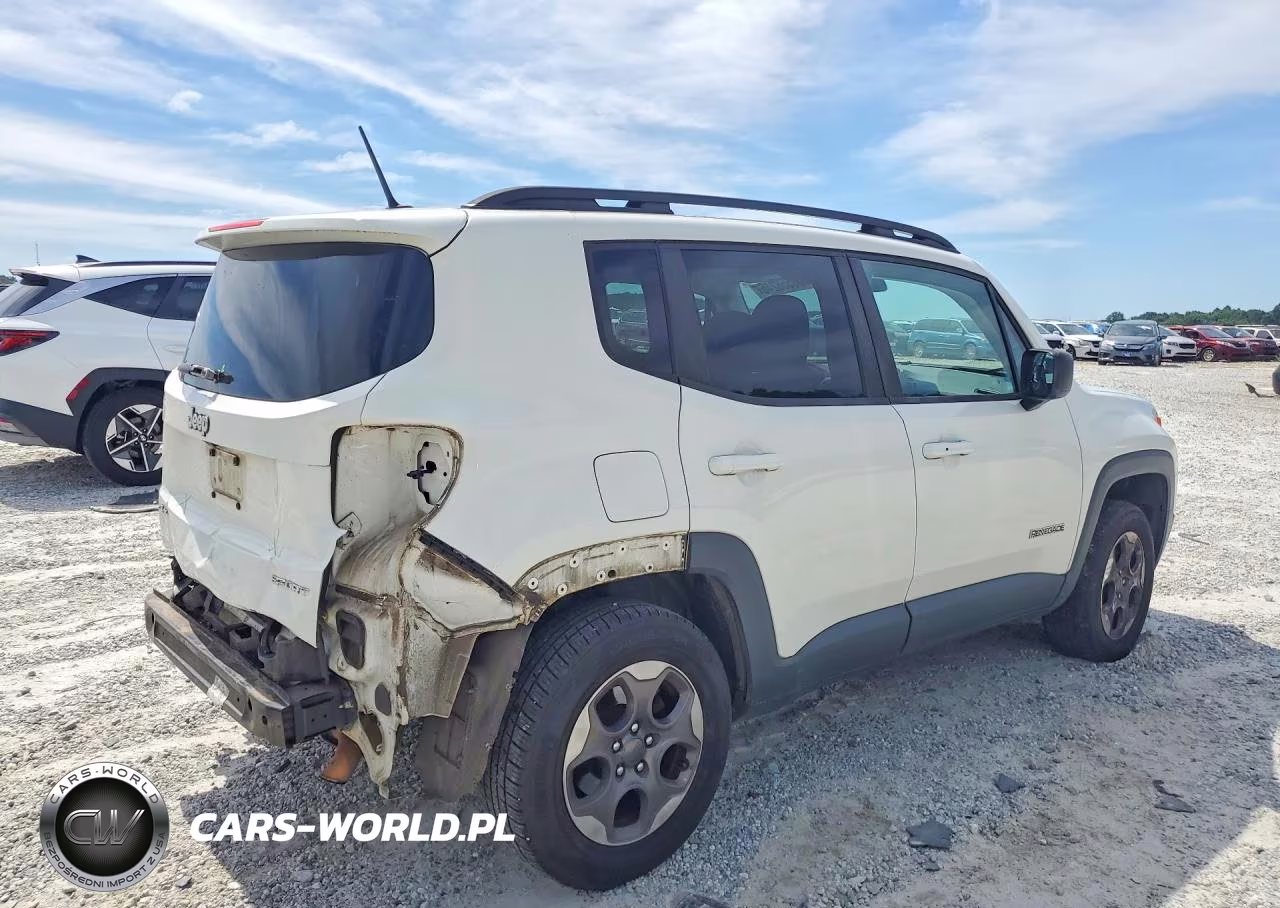 2016 Jeep Renegade Sport VIN:ZACCJBAT2GPE02489 - 3