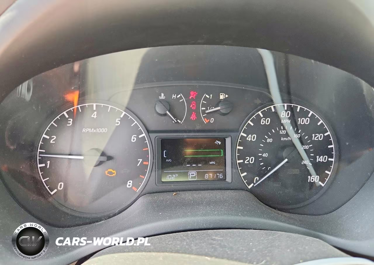 2016 Nissan Sentra S VIN:3N1AB7AP8GY218094 - 9