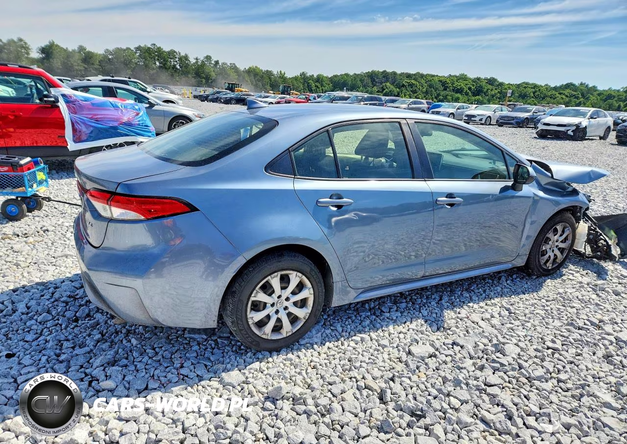 2020 Toyota Corolla Le VIN:JTDEPRAE4LJ101413 - 3