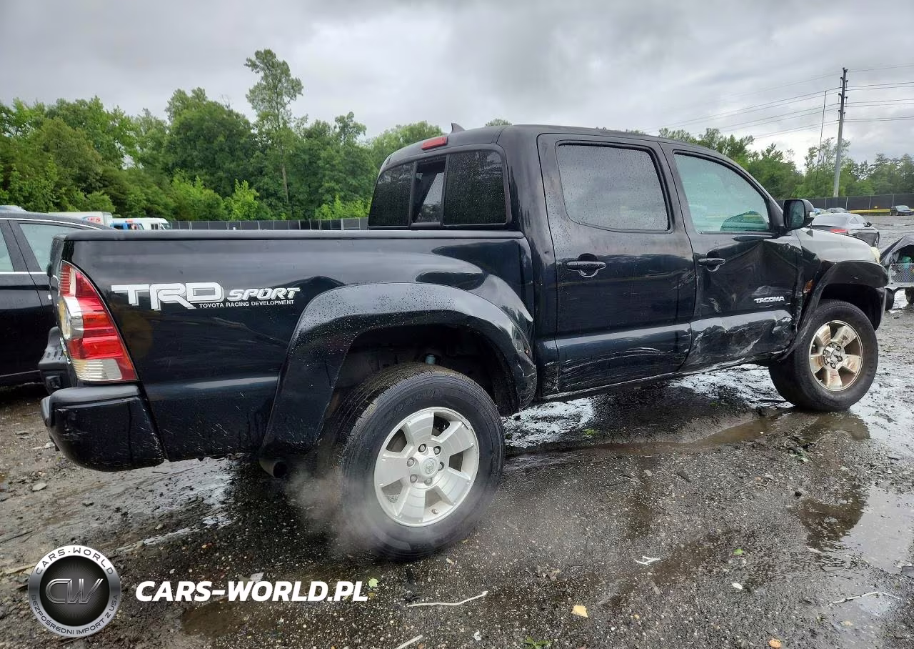 2015 Toyota Tacoma Double Cab Prerunner VIN:3TMJU4GN0FM185447 - 3