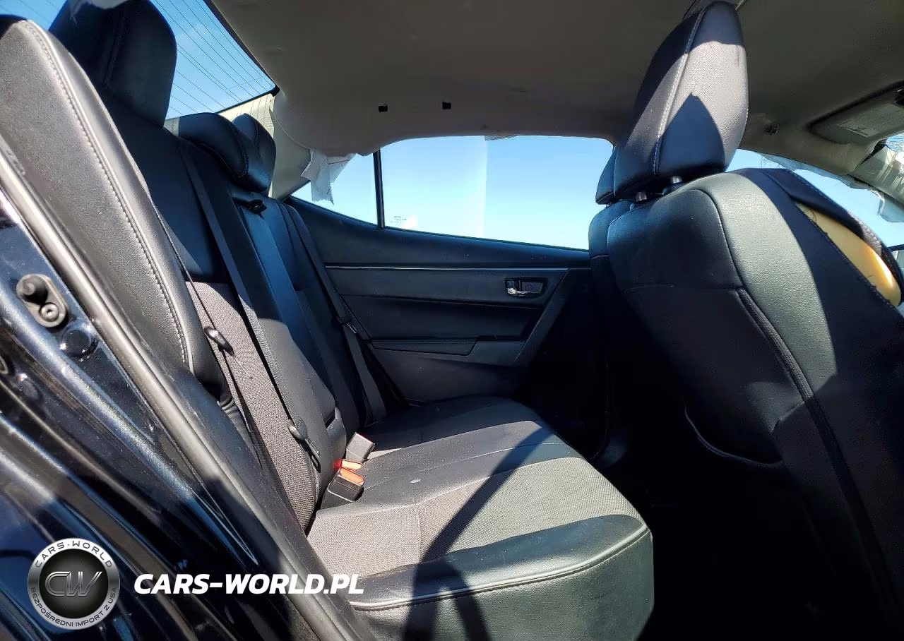 2015 Toyota Corolla S VIN:5YFBURHE0FP282592 - 10