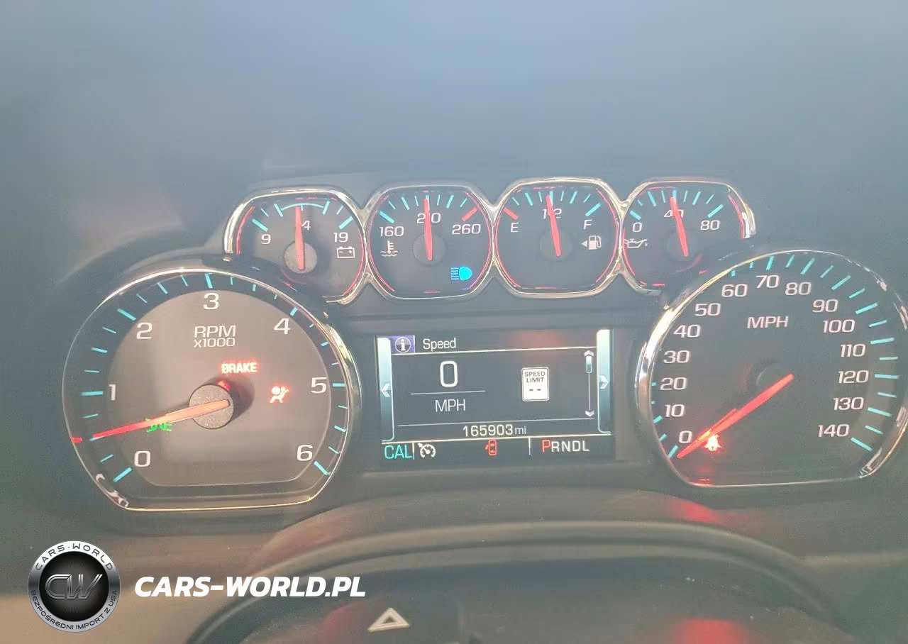 2018 Chevrolet Tahoe K1500 Lt VIN:1GNSKBKC9JR326261 - 9