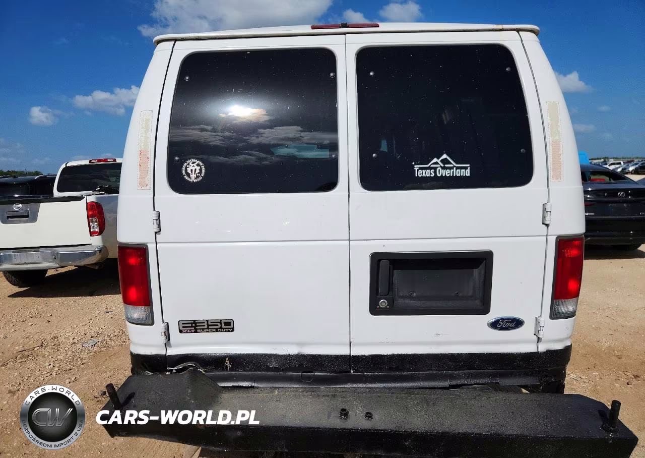 1999 Ford Econoline E350 Super Duty Wagon VIN:1FBSS31F5XHB20724 - 10